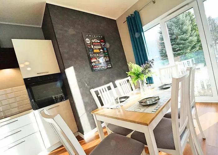 Everysky - Emilii Plater 18b