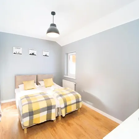 Apartment Everysky - Emilii Plater 18b